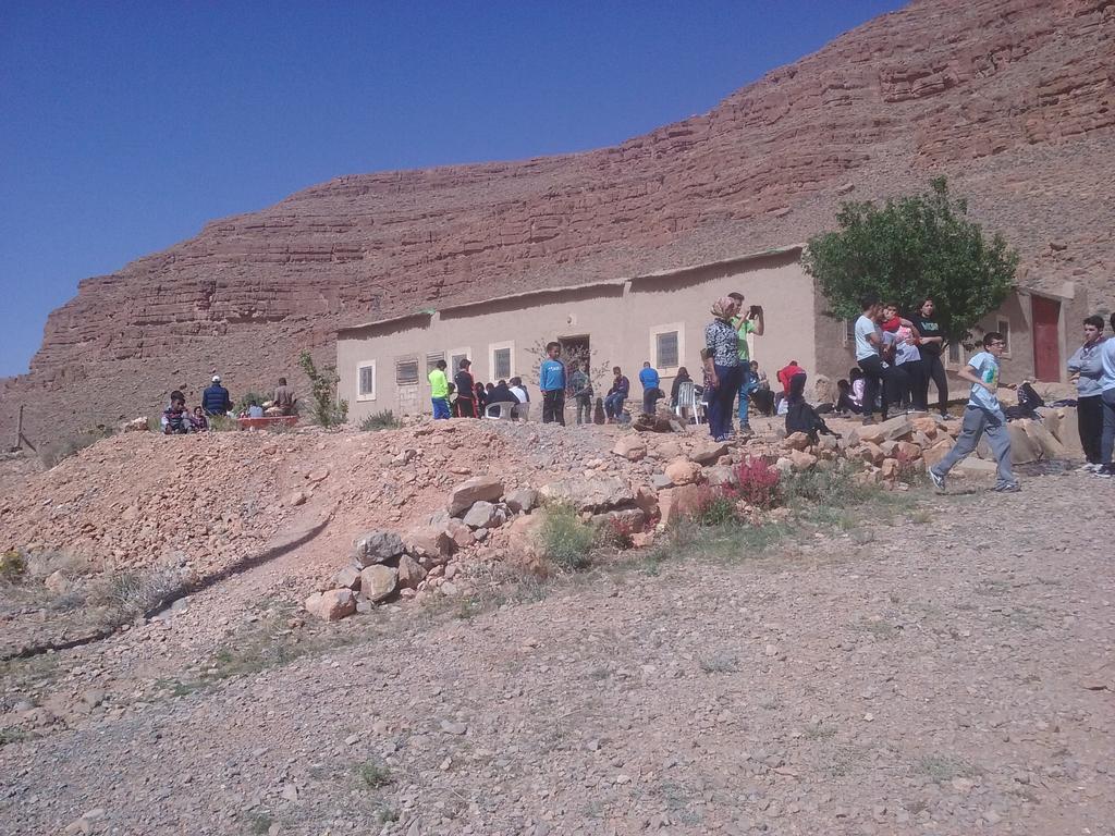 Gîte d'étape traditionnel berbère Ifri Esterno foto