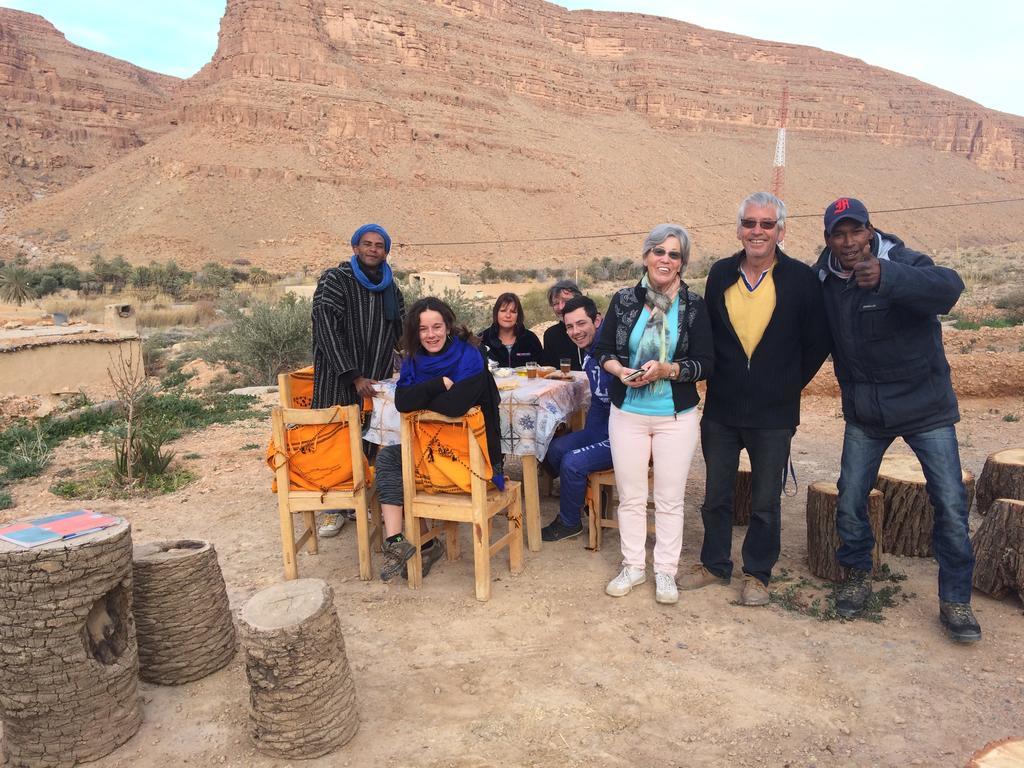 Gîte d'étape traditionnel berbère Ifri Esterno foto