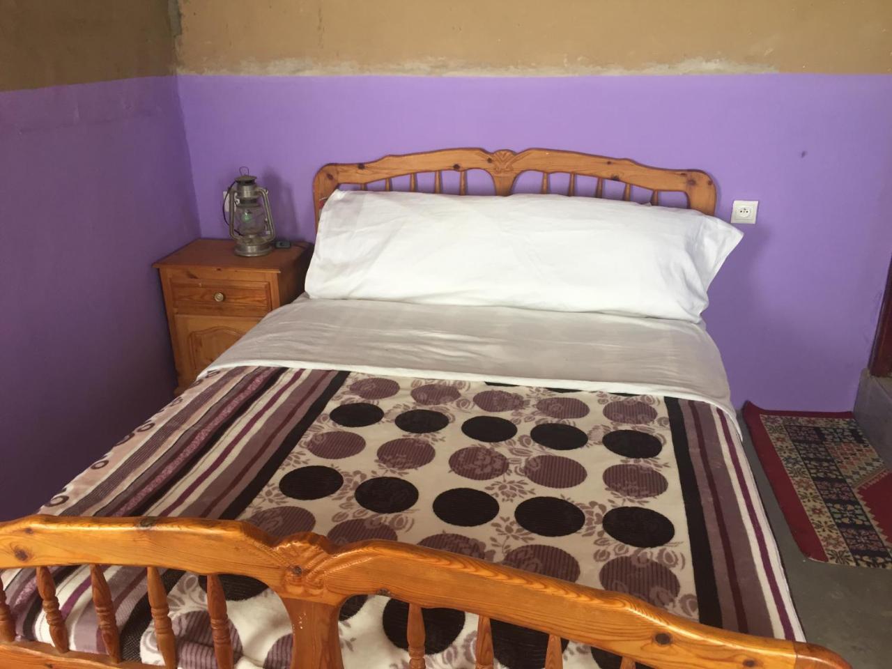 Gîte d'étape traditionnel berbère Ifri Esterno foto