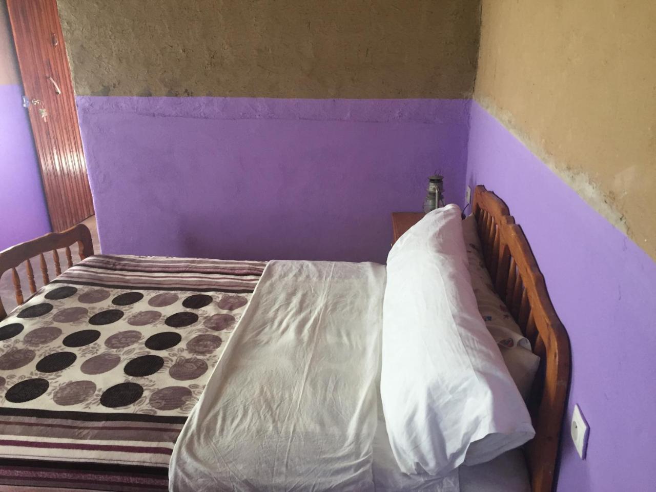 Gîte d'étape traditionnel berbère Ifri Esterno foto